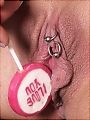 Teen sucks llolypop